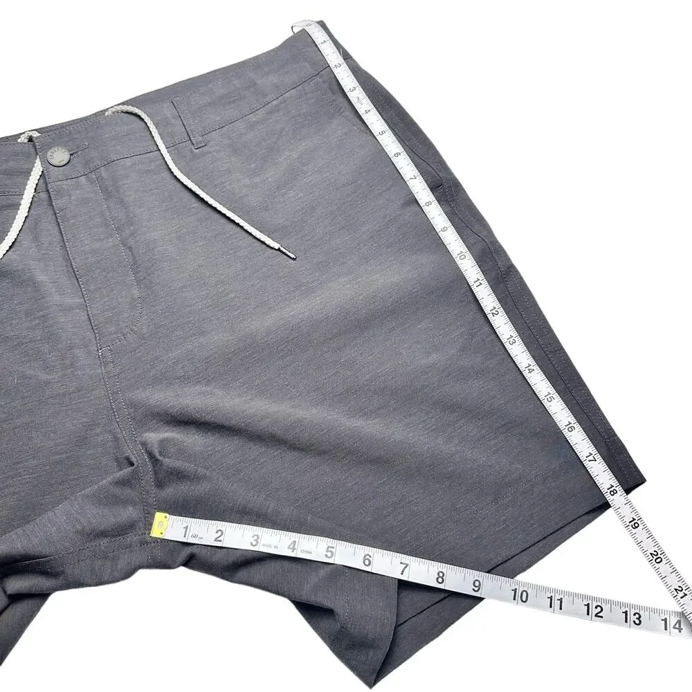 Faherty | Men | All Day Charcoal 7 Inch Flat Front Performance Shorts | Size 38